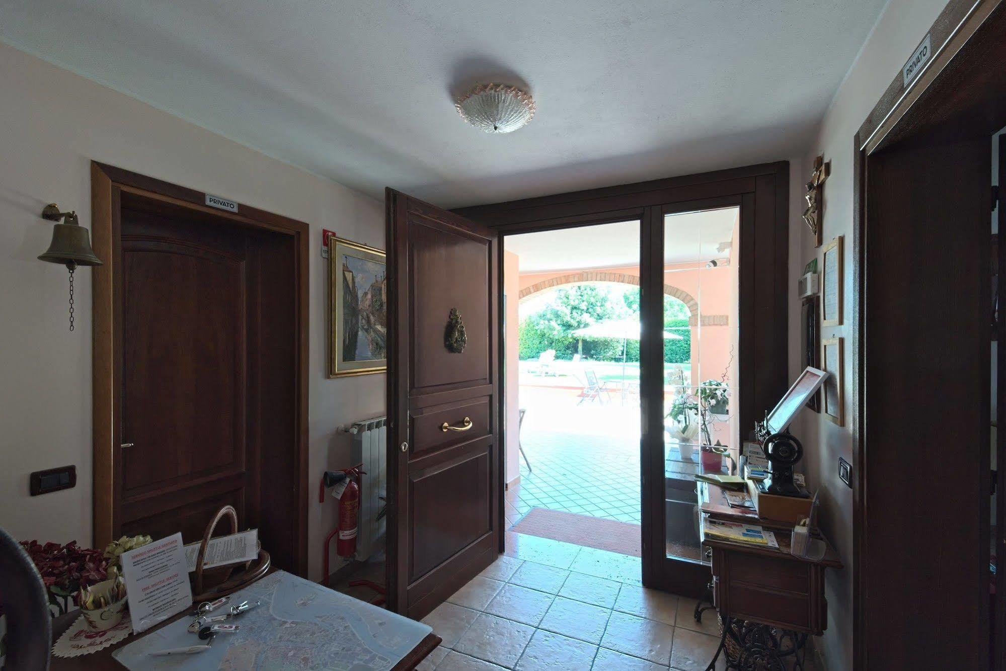 Villa Ai Tigli Venezia Guest House Tessera Dış mekan fotoğraf